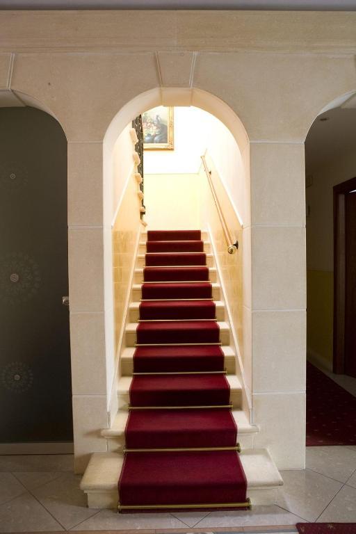 Hotel Cris Mestre