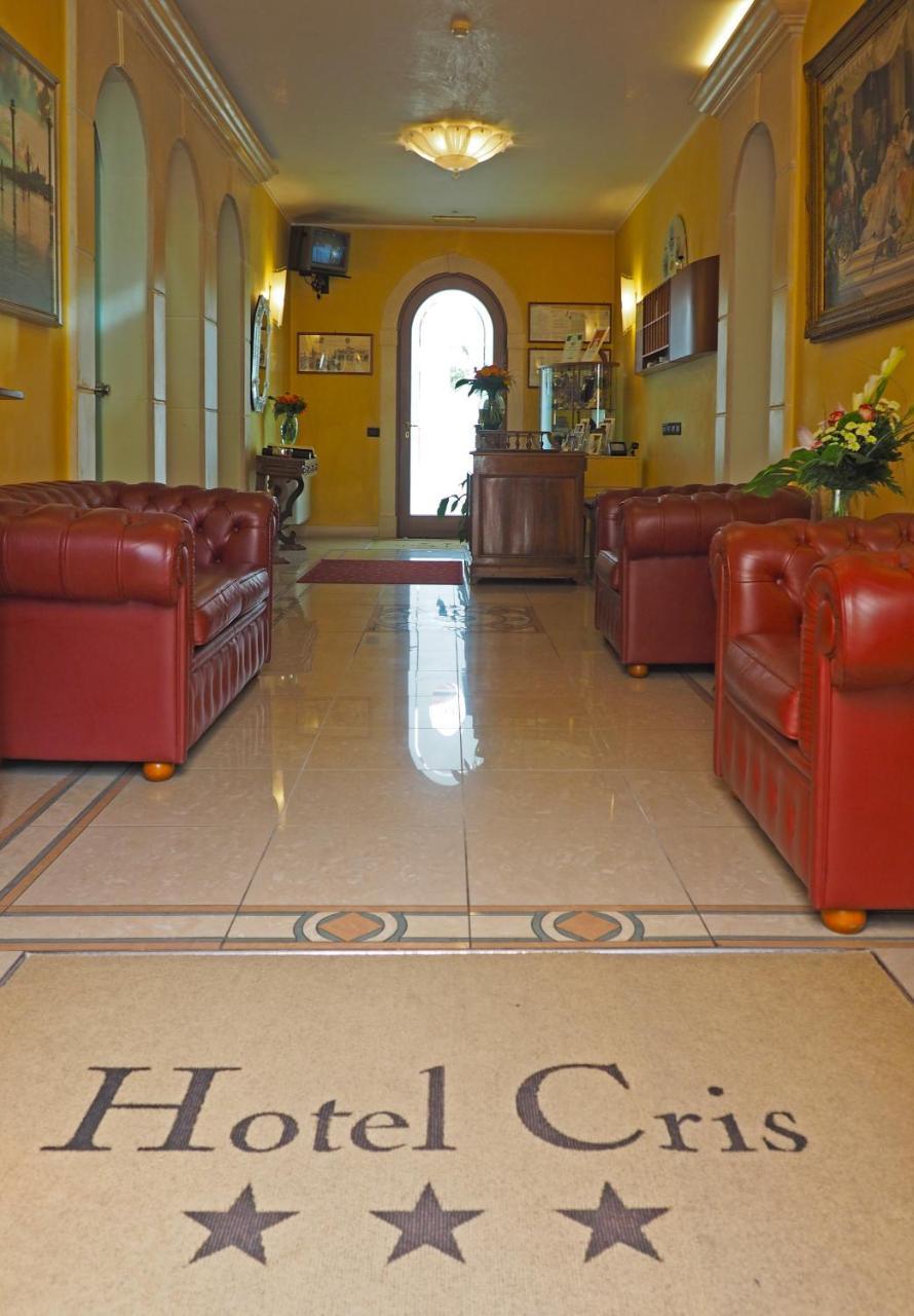 Cris Hotel Mestre